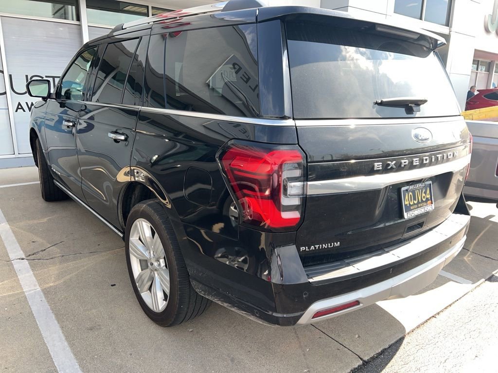 Used 2024 Ford Expedition Platinum image 6