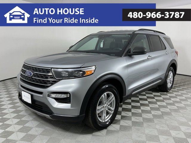 Used 2024 Ford Explorer XLT w/ Equipment Group 202A image 1