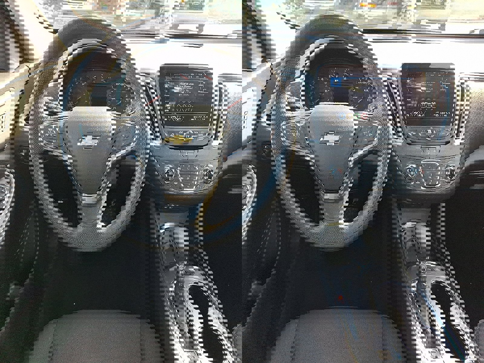 Used 2024 Chevrolet Malibu LT image 11