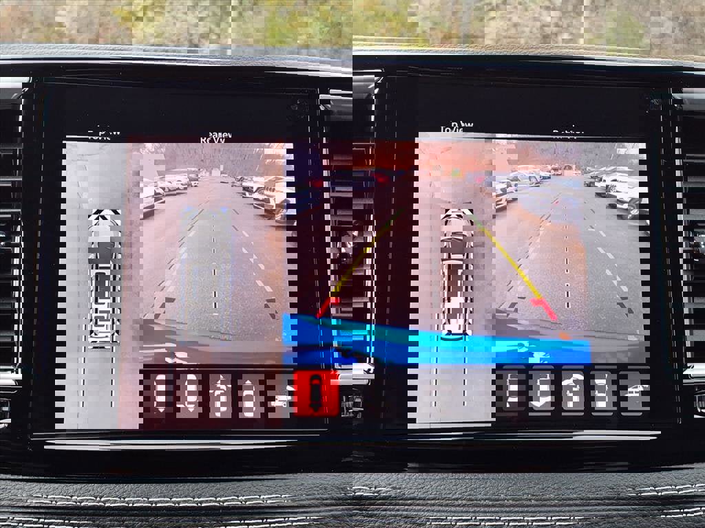 New 2026 Chrysler Pacifica Select image 10