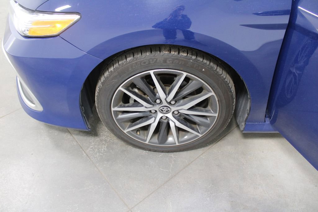 Used 2024 Toyota Camry XLE image 38