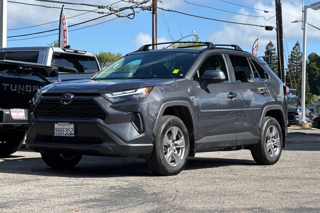 Certified 2025 Toyota RAV4 XLE w/ Convenience Package AWD/4WD image 7