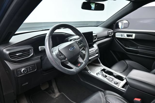Used 2020 Ford Explorer ST w/ ST Street Pack AWD/4WD image 20
