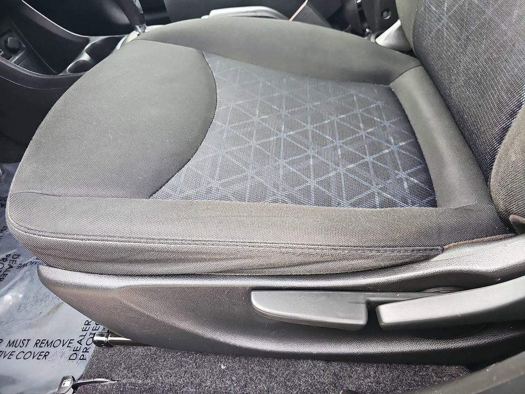 Used 2021 Chevrolet Spark LT image 28