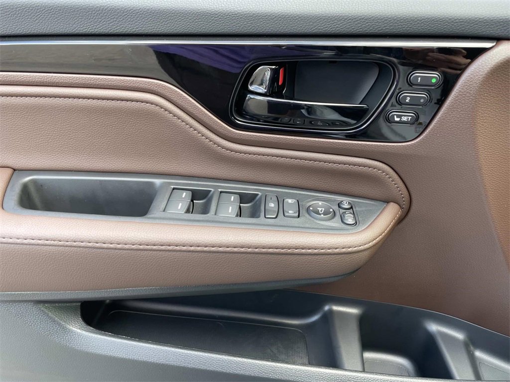 New 2026 Honda Odyssey Elite image 16