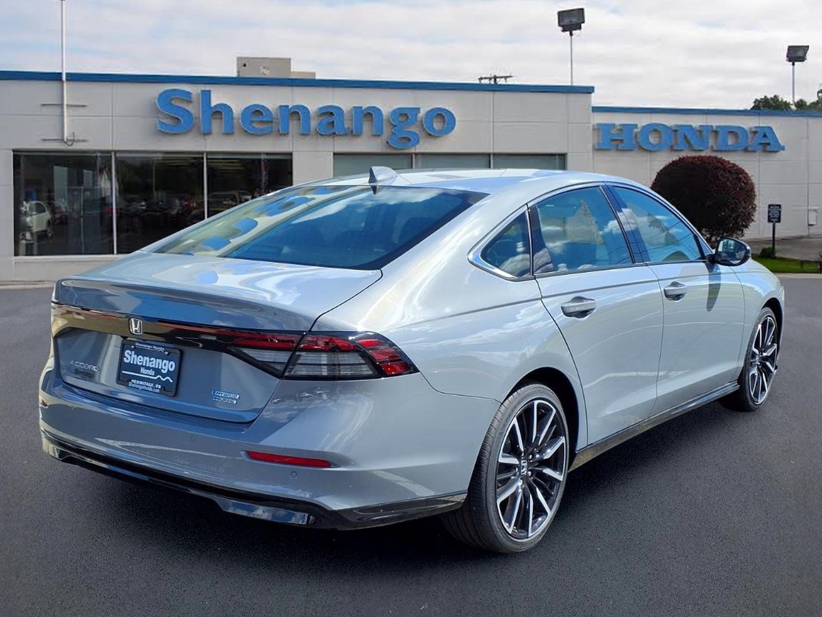 New 2026 Honda Accord Touring image 3