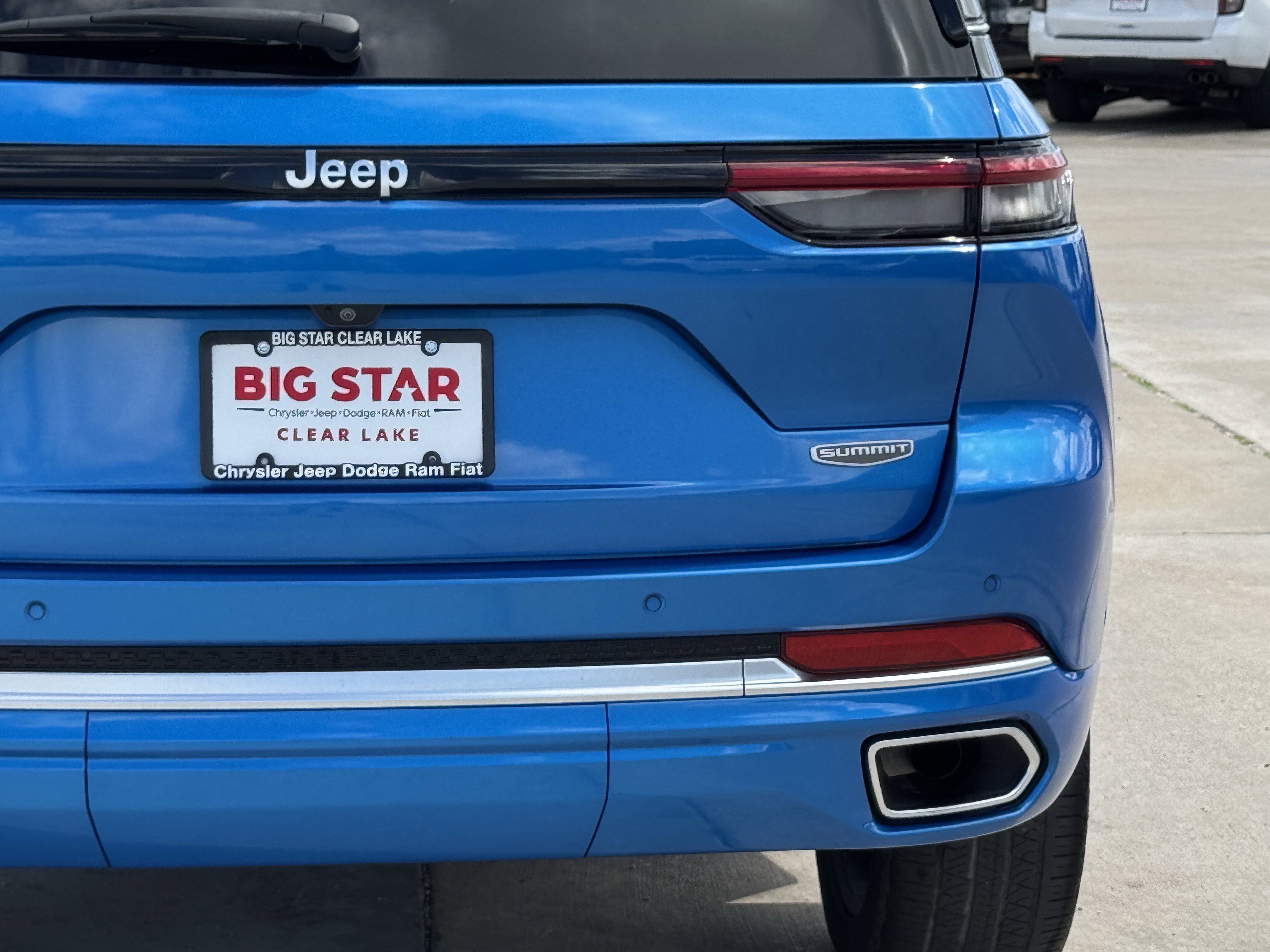 Used 2022 Jeep Grand Cherokee Summit image 10