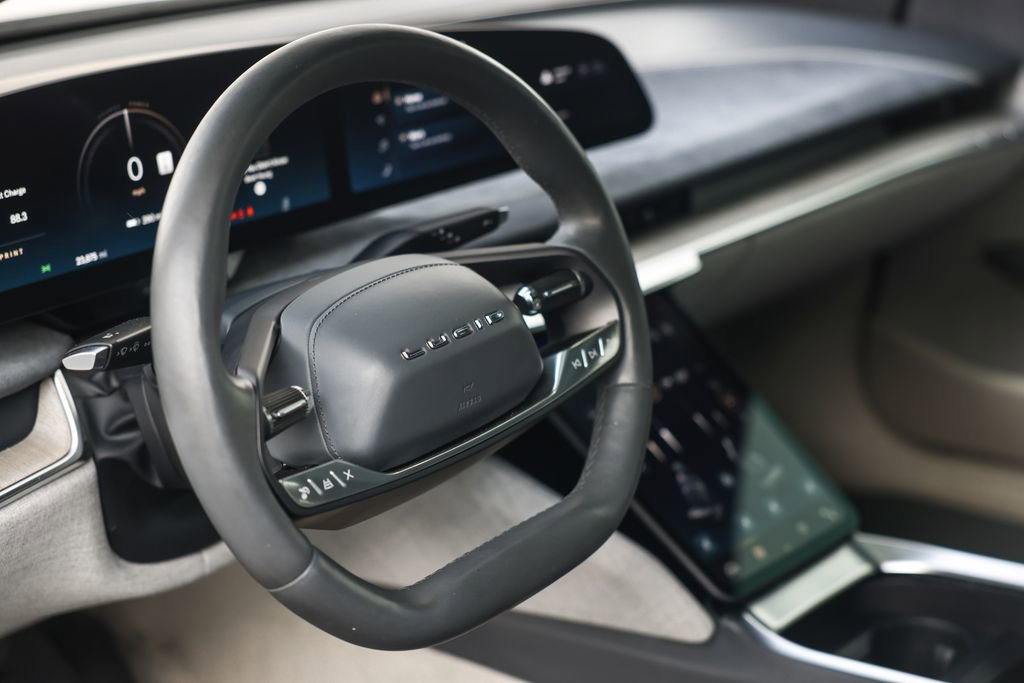 Used 2022 Lucid Air Dream Edition image 30