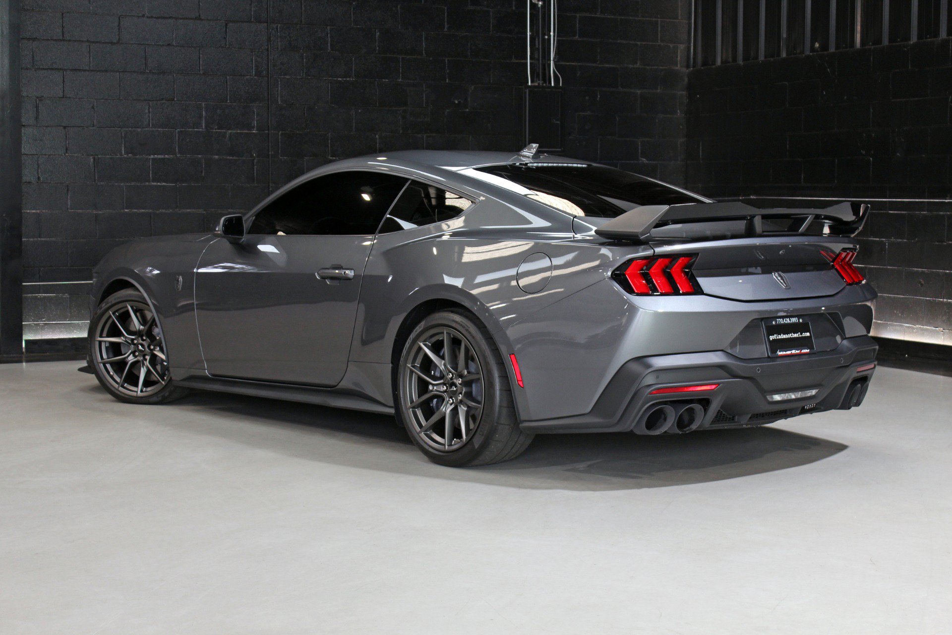 Used 2024 Ford Mustang Dark Horse w/ Dark Horse Handlin Package RWD image 18