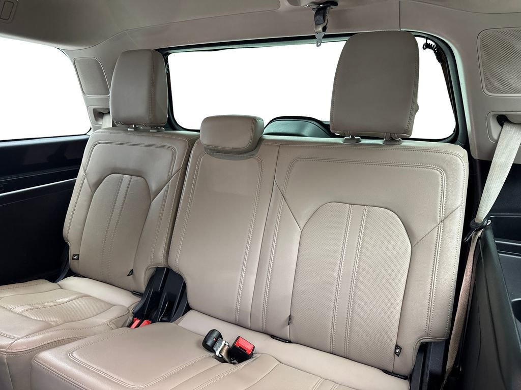 Used 2024 Ford Expedition Limited image 39