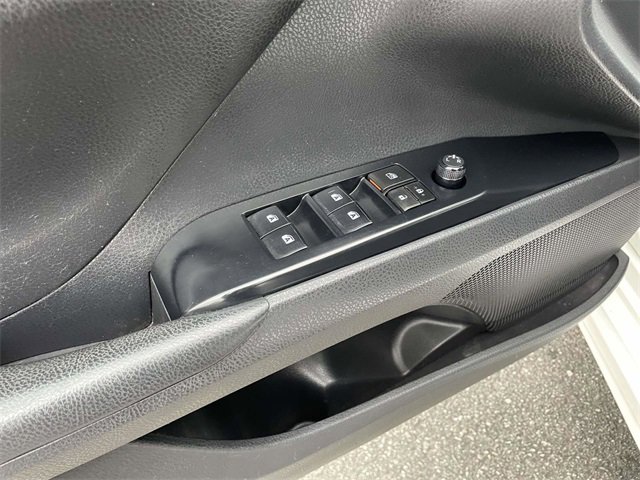 Used 2019 Toyota Camry SE image 18