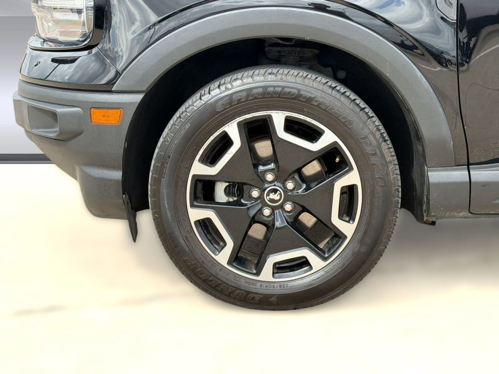Used 2023 Ford Bronco Sport Outer Banks w/ Tech Package image 12