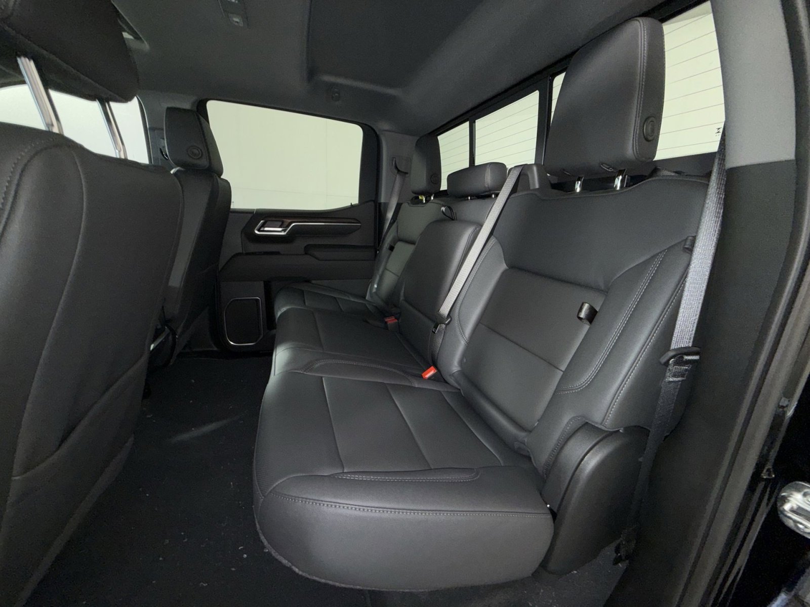 New 2026 GMC Sierra 1500 SLT AWD/4WD image 25