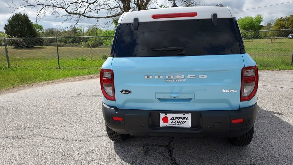 Certified 2025 Ford Bronco Sport Heritage w/ Convenience Package image 4