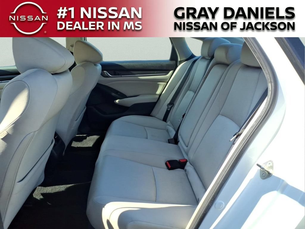 Used 2019 Honda Accord EX image 26