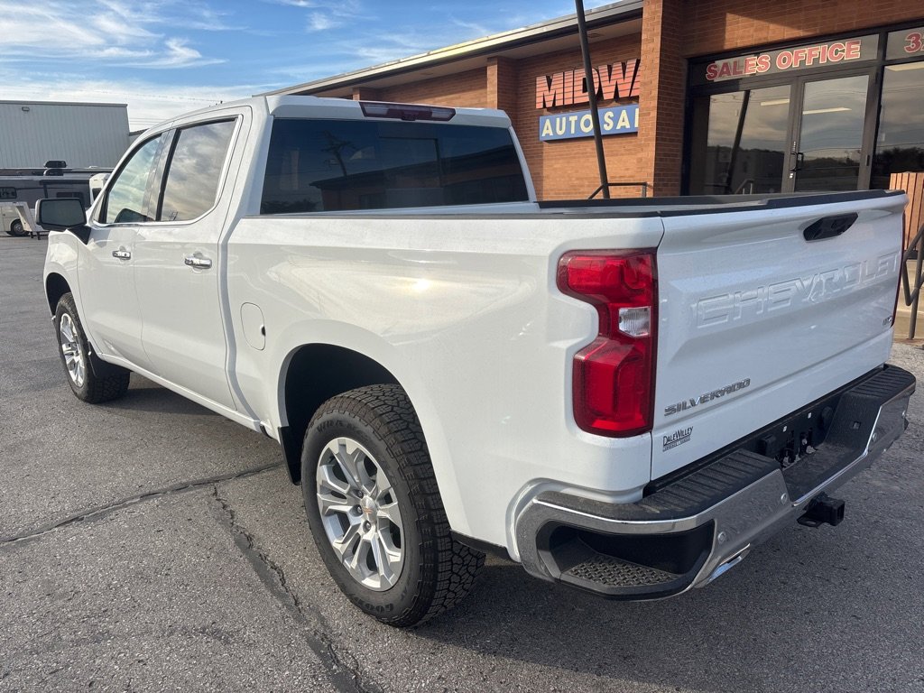 Used 2025 Chevrolet Silverado 1500 LTZ w/ LTZ Premium Package image 12