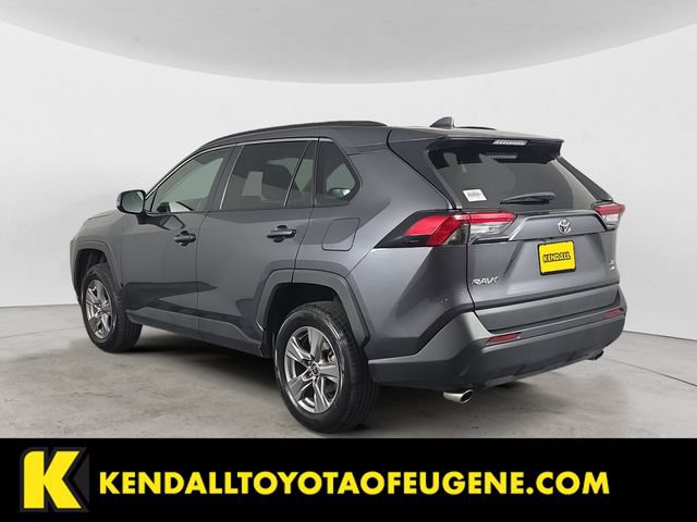 Used 2024 Toyota RAV4 XLE AWD/4WD image 7