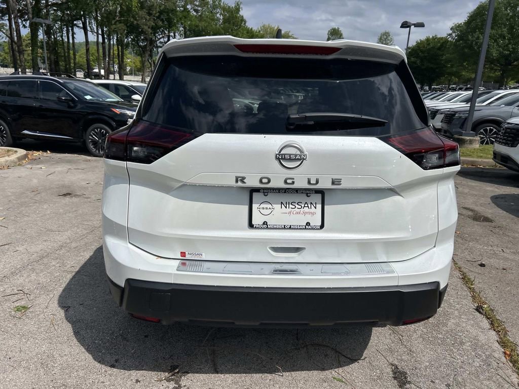 New 2026 Nissan Rogue SV w/ Cold Weather Package FWD image 6