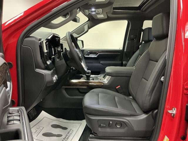 New 2026 GMC Sierra 1500 Elevation w/ Elevation Premium Package AWD/4WD image 8