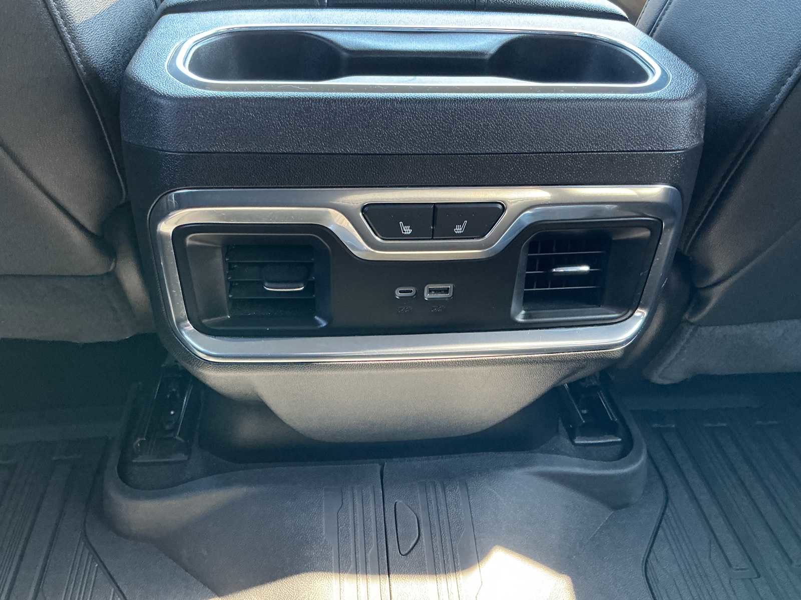 Used 2024 GMC Sierra 1500 SLT w/ SLT Premium Plus Package image 16