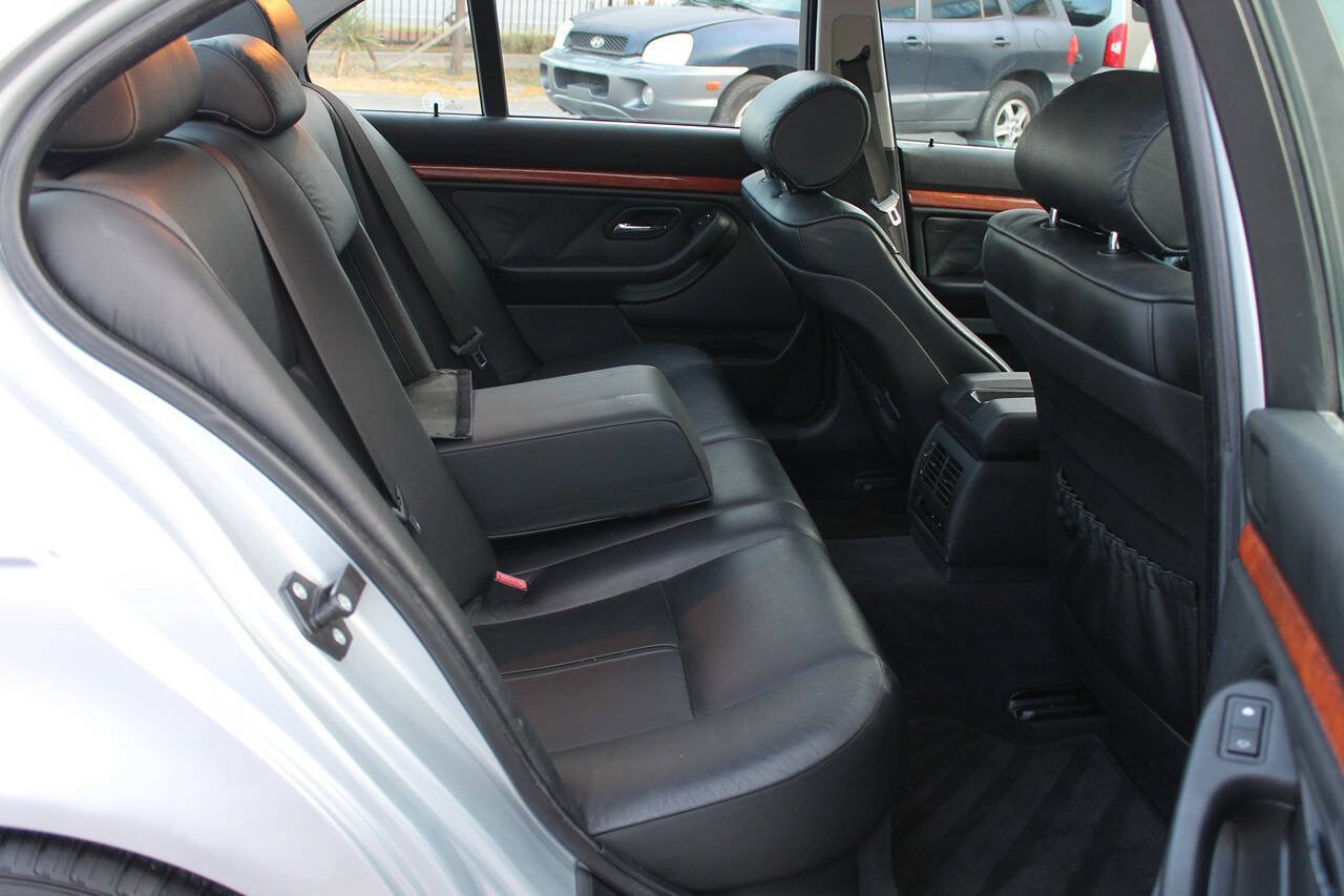 Used 1997 BMW 528i Sedan RWD image 29