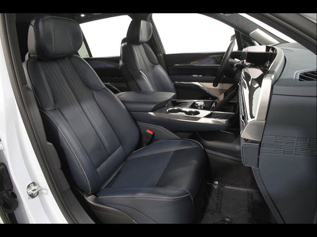 New 2026 Cadillac Escalade IQ Sport 2 w/ LPO, Floor Liner Package AWD/4WD image 20