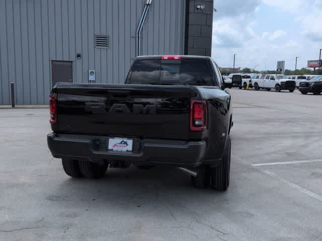 New 2026 RAM 3500 Tradesman AWD/4WD image 7