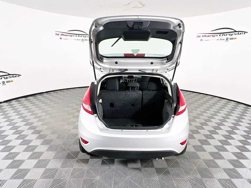 Used 2012 Ford Fiesta SES FWD image 23