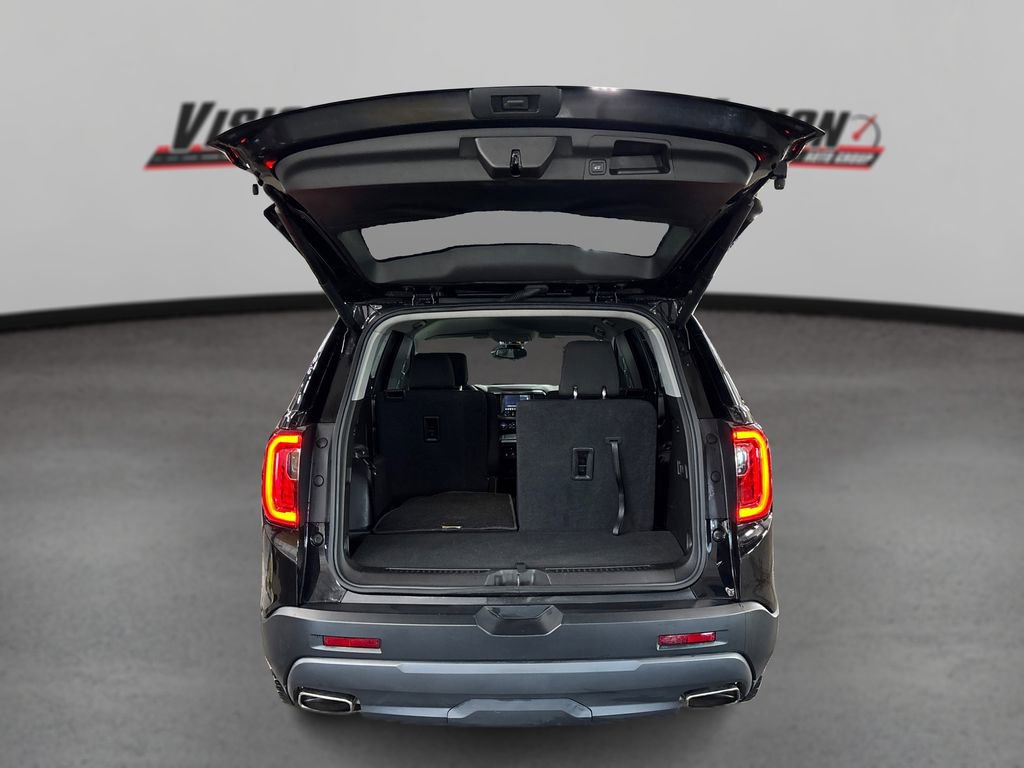 Used 2023 GMC Acadia AT4 image 11