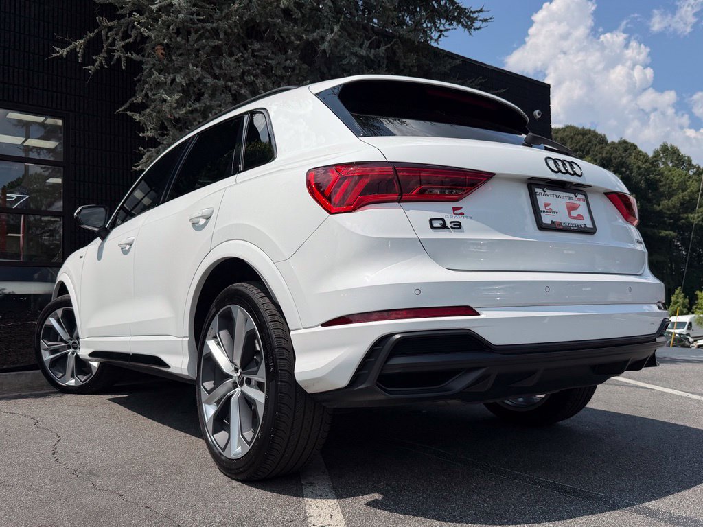 Used 2021 Audi Q3 2.0T Premium w/ Convenience Package AWD/4WD image 20