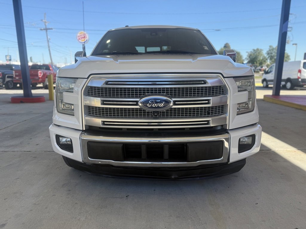 Used 2015 Ford F150 Platinum w/ Equipment Group 701A Luxury image 8