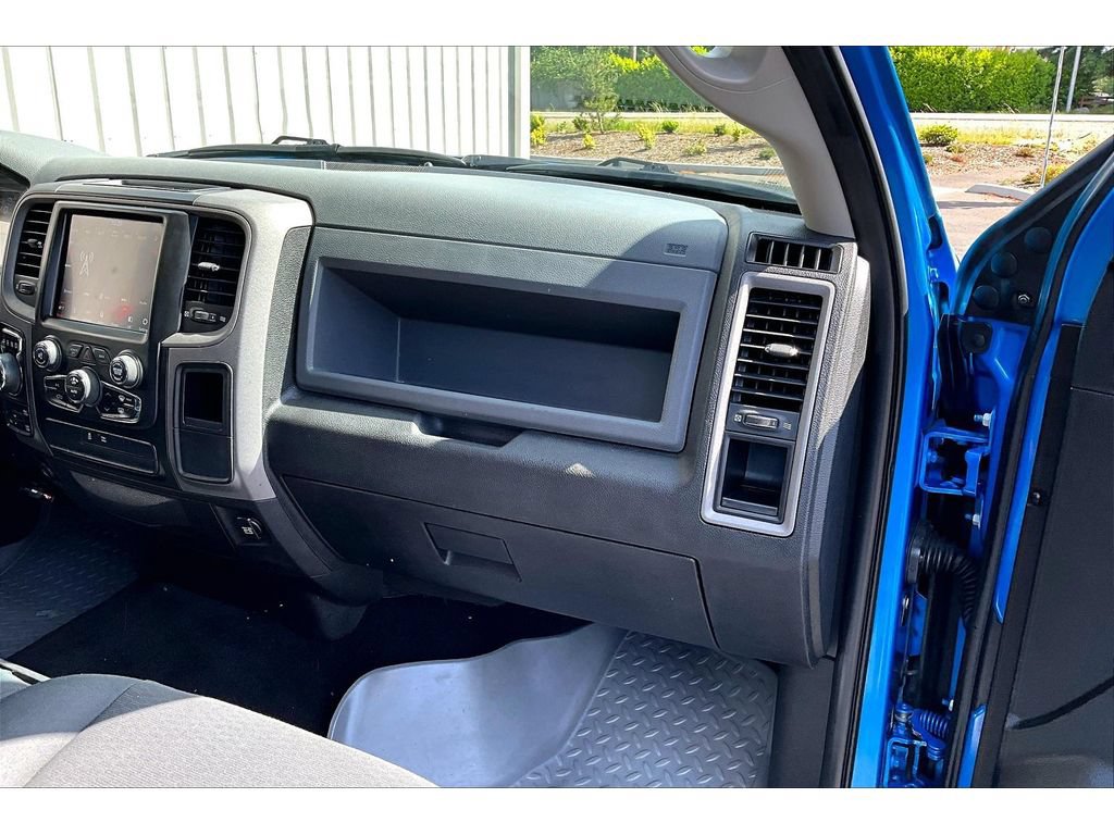 Used 2019 RAM 1500 Express w/ Hydro Blue Sport Package AWD/4WD image 16