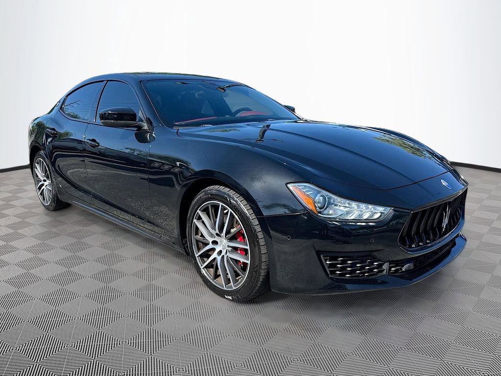Used 2018 Maserati Ghibli RWD image 4