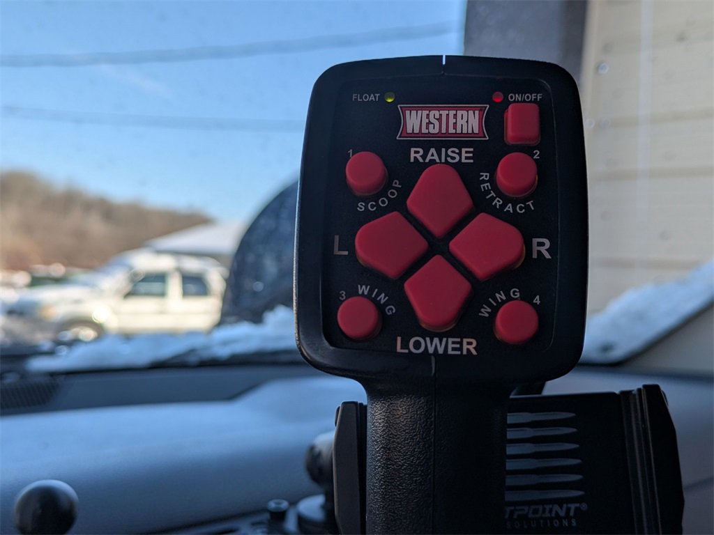 Used 2014 RAM 1500 Express image 21