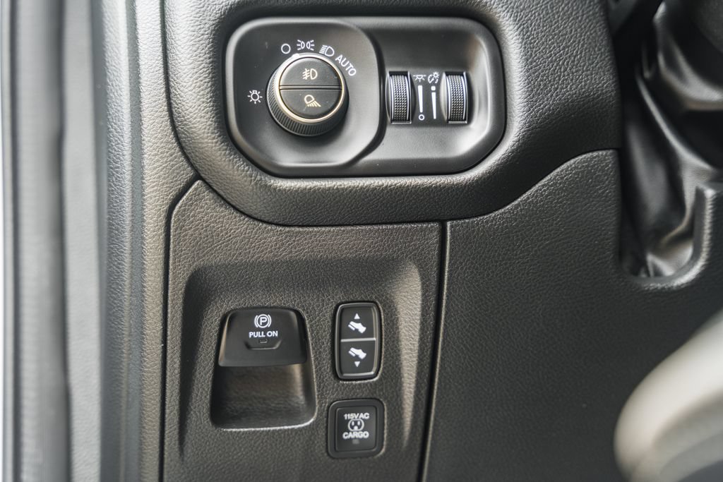Used 2025 RAM 1500 Laramie w/ Night Edition AWD/4WD image 50