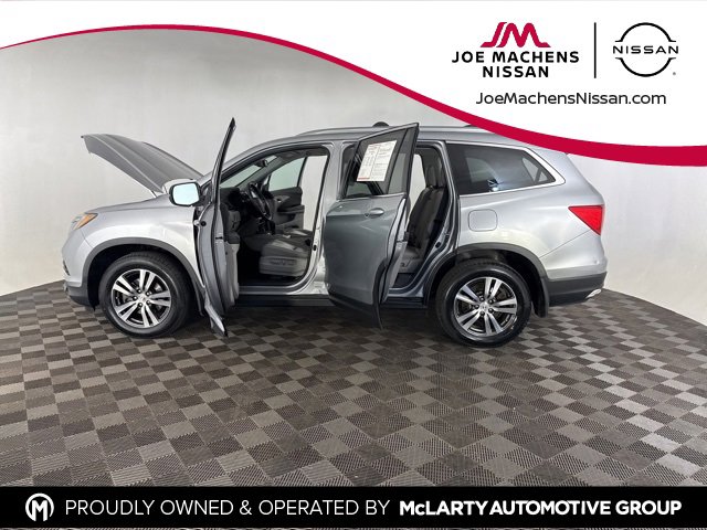 Used 2017 Honda Pilot EX-L image 9