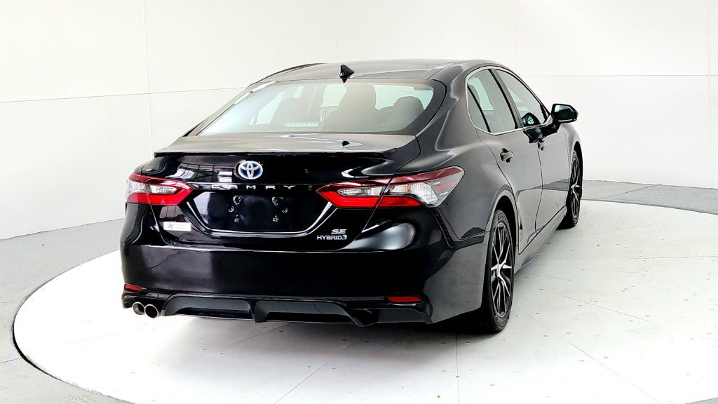 Certified 2024 Toyota Camry SE FWD image 5