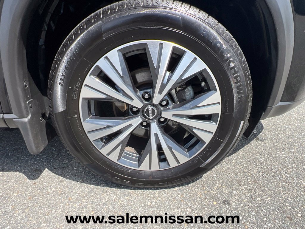 Certified 2023 Nissan Rogue SV w/ SV Premium B Package AWD/4WD image 26