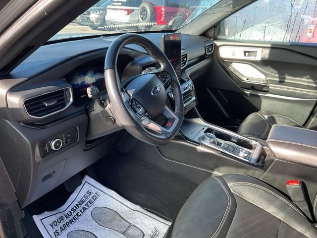 Used 2024 Ford Explorer ST w/ Equipment Group 401A AWD/4WD image 29