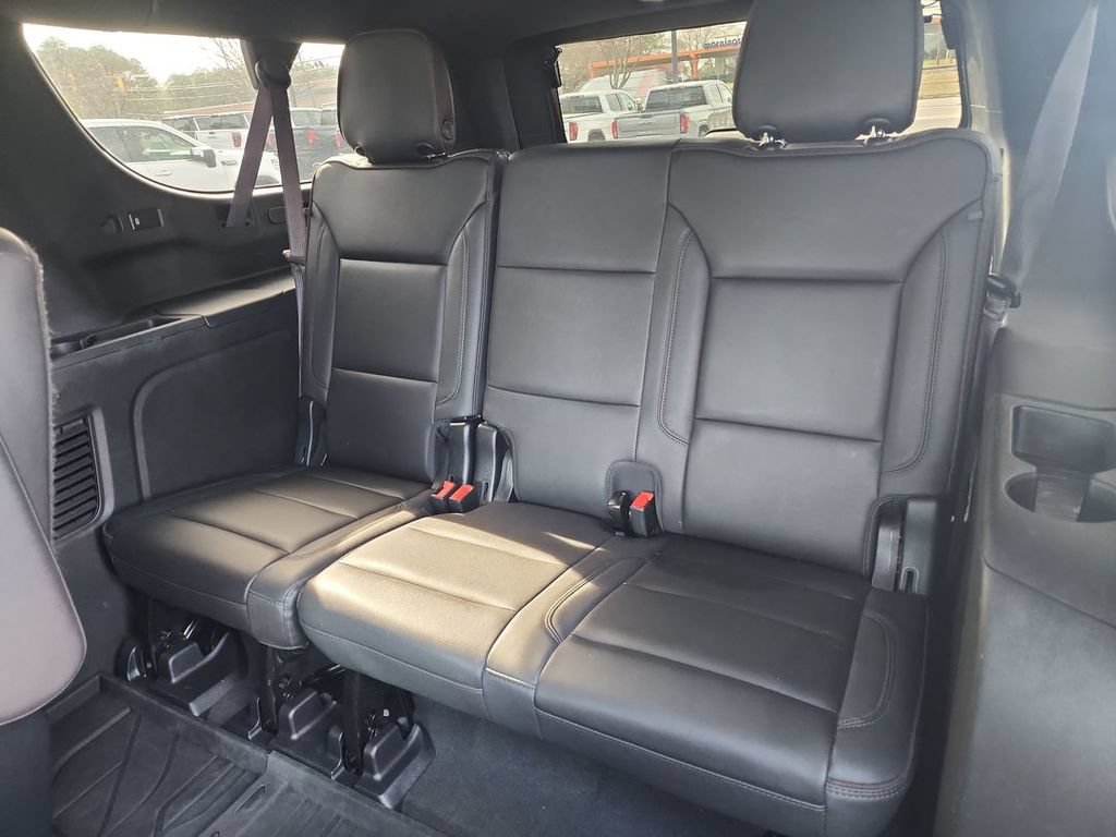Certified 2023 Chevrolet Suburban High Country AWD/4WD image 36