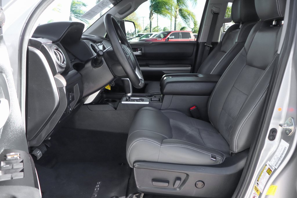 Used 2017 Toyota Tundra SR5 image 18