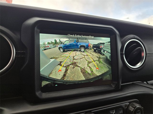 Used 2021 Jeep Wrangler Unlimited Sahara w/ Cold Weather Group image 21