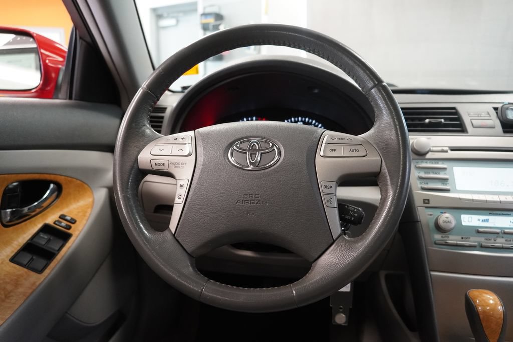 Used 2007 Toyota Camry V6 FWD image 17