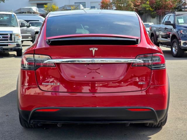 Used 2017 Tesla Model X 75D AWD/4WD image 6