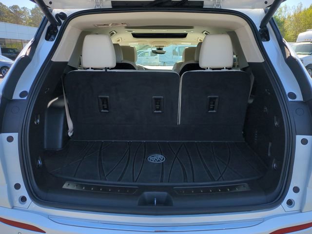 Used 2023 Buick Enclave Avenir w/ Avenir Technology Package image 25