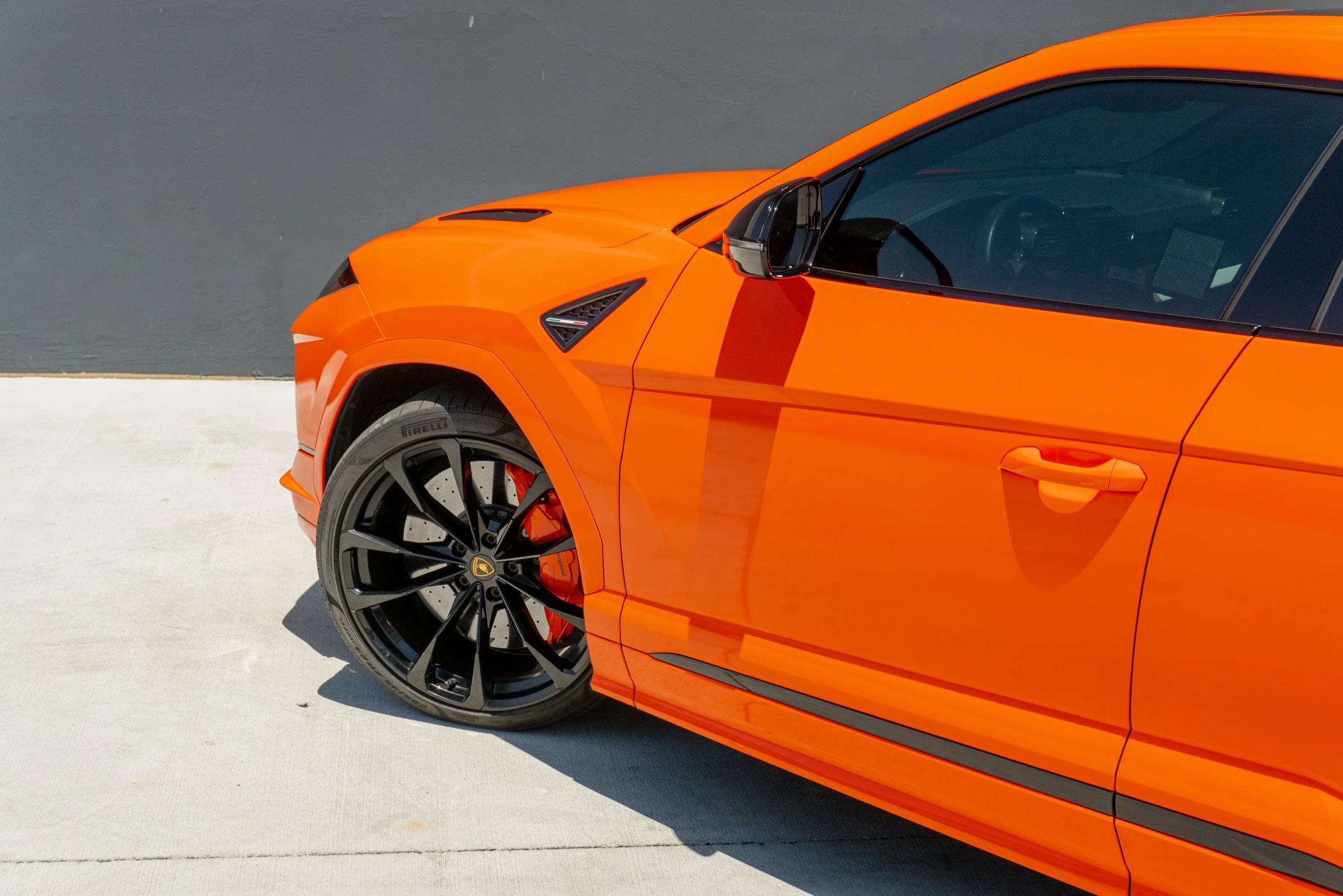 Used 2023 Lamborghini Urus S AWD/4WD image 44