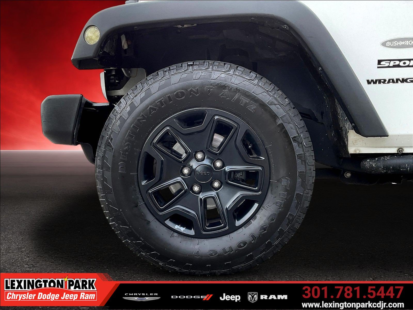 Used 2014 Jeep Wrangler Sport w/ 32" Tire & Wheel Group AWD/4WD image 25