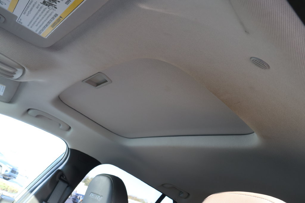 Used 2024 Chevrolet Trax ACTIV w/ Sunroof Package FWD image 11