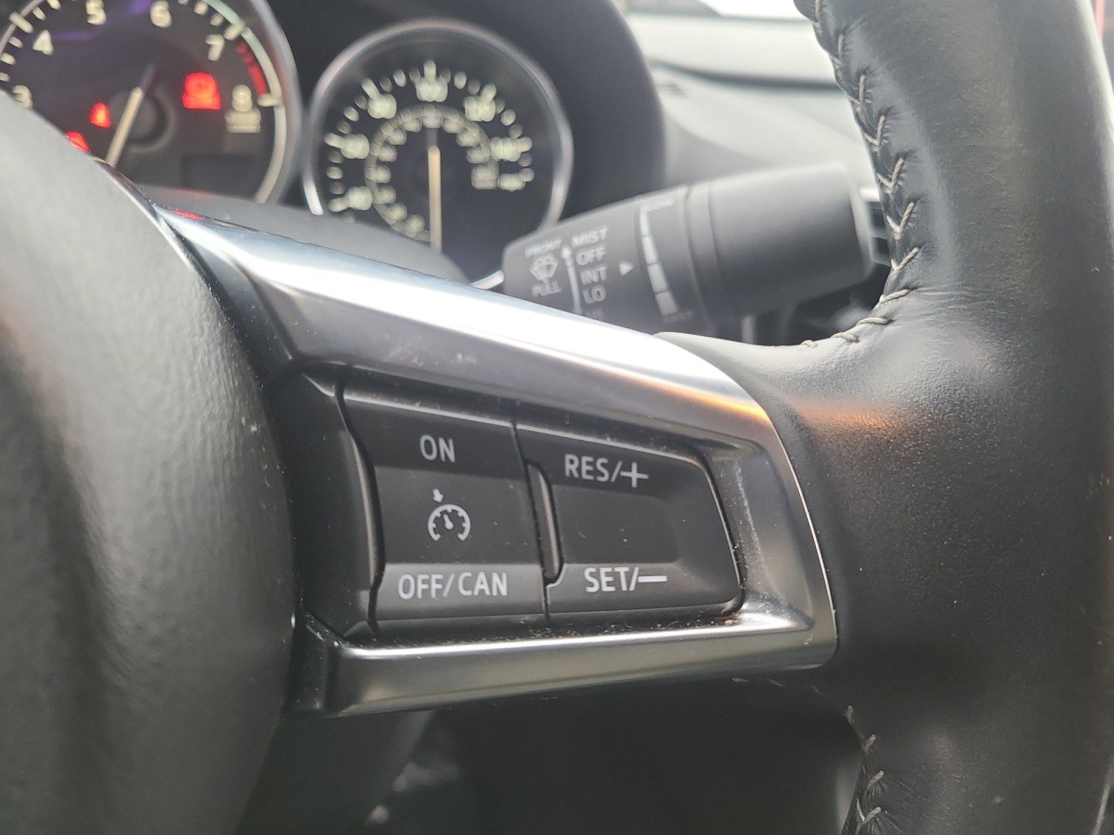 Used 2021 MAZDA MX-5 Miata Sport image 27