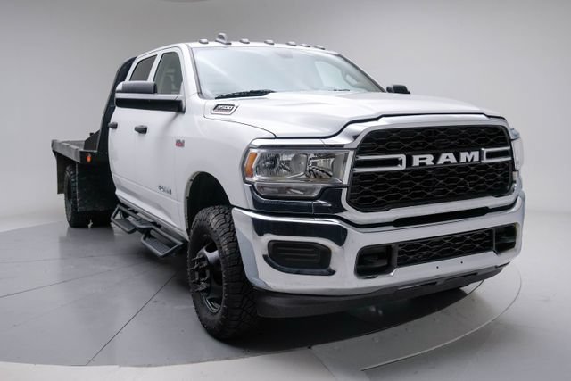 Used 2020 RAM 3500 Tradesman w/ Chrome Appearance Group AWD/4WD image 9